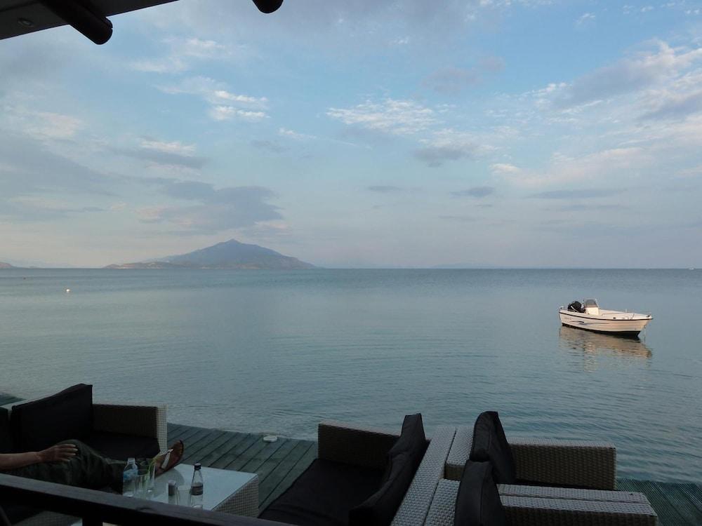 Rania Beach Iréo Kültér fotó